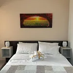 Kalgheros Luxury Rooms