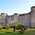 Center House Catania