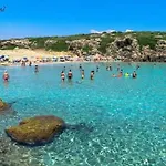 Fra Il Centro E Il Mare