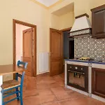 Il Cortile Degli Aragonesi By Wonderful Italy