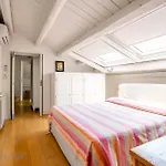 Elvi Penthouse By Domusicily