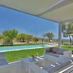 Villa Papeda-Tenuta Il Cavaliere D'Italia Noto-Vista Fronte Mare E Piscina Privata