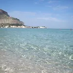 Holiday Mondello32 A Due Passi Dalla Spiaggia
