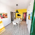 Travelliving •Casa Margarita•, Beachfront
