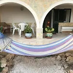 Villa Ceni - Appartamenti Con Camere, Cucina, Wc E Terrazza Sul Mare In Villa Con Piscina, Giardino E Parcheggio