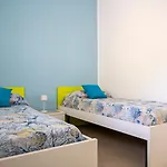 A Casa Di Nella