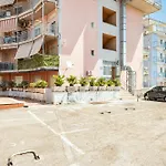 Seaside Escape - Cozy Apartment In Giardini Naxos