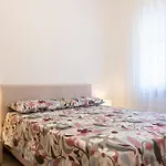 Dimora Dei Consoli Apartments