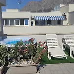 Nerissa Suites&Rooms