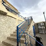Duci Apartment, Fronte Mare