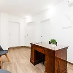 Dm House & Suite