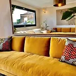 Penthouse Lady Packard