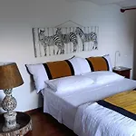 Maison Canopee