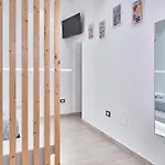 Benedettini City Centre - With Cozy Private Patio