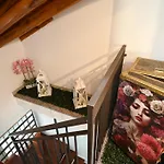 Donna Sofia House