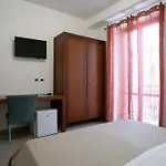 Petit Hotel