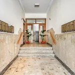 Charming Apartment Near Villa Bellini In Catania