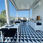 Marina Boutique Rooms