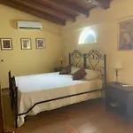 Una Piccola Casa Confortevole