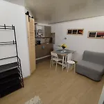 Causunara'S Apartments Calogero