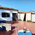 Casa Dell'Antico Ulivo 2 By Holiday World