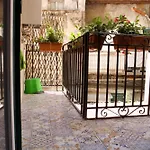 Isola Dei Tesori - Affittacamere Palermo