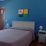 La Casa Gialla