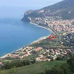 Casa Luna