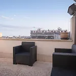 Dal Commediante Apartment And Room