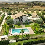 Villa Alessia 6, Emma Villas