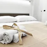 Marina Home - Luxury Apartament Nel Cuore Di Catania