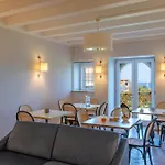 Sea View Villa Vincenza - 6 Bedrooms With Private Bathroom