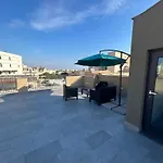 Arke Rooms