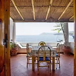 Apartment In Lipari