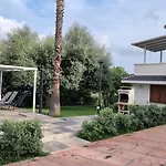 Villa Hippodrom-Independent Villa With Pool
