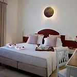 Delfino Beach Hotel