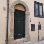 A P E House