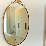 Niche Apartment