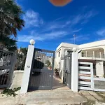 Kitiya'S House