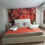 La Petite Maison