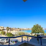 Hotel Il Faro Della Guitgia Tommasino