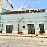 Capo Rama Suites & Rooms