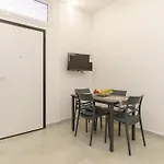 Athena Apartament