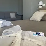 Room In Bb - Suitebeach Bnb And Resort