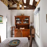 Alloro House With Terrace By Wonderful Italy