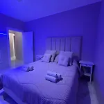 Holiday House Katane