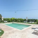 8 Bedroom Gorgeous Home In Cava Daliga