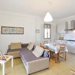 Lovely Home In Santa Croce Camerina With Kitchen