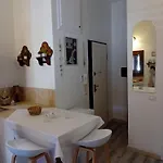 Papireto House