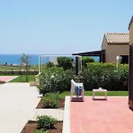 Stunning Home In Marina Di Modica With Wifi